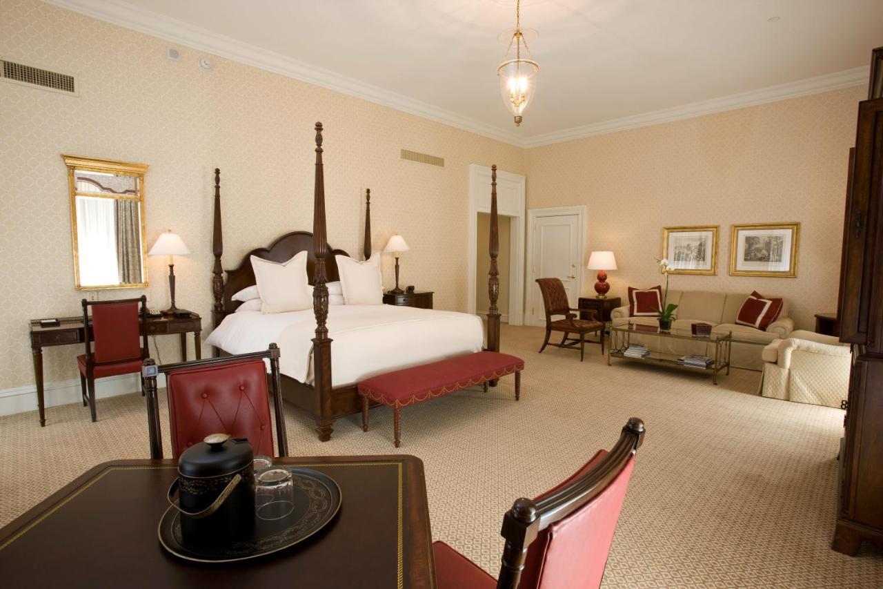 Capital Hotel 小岩城 外观 照片