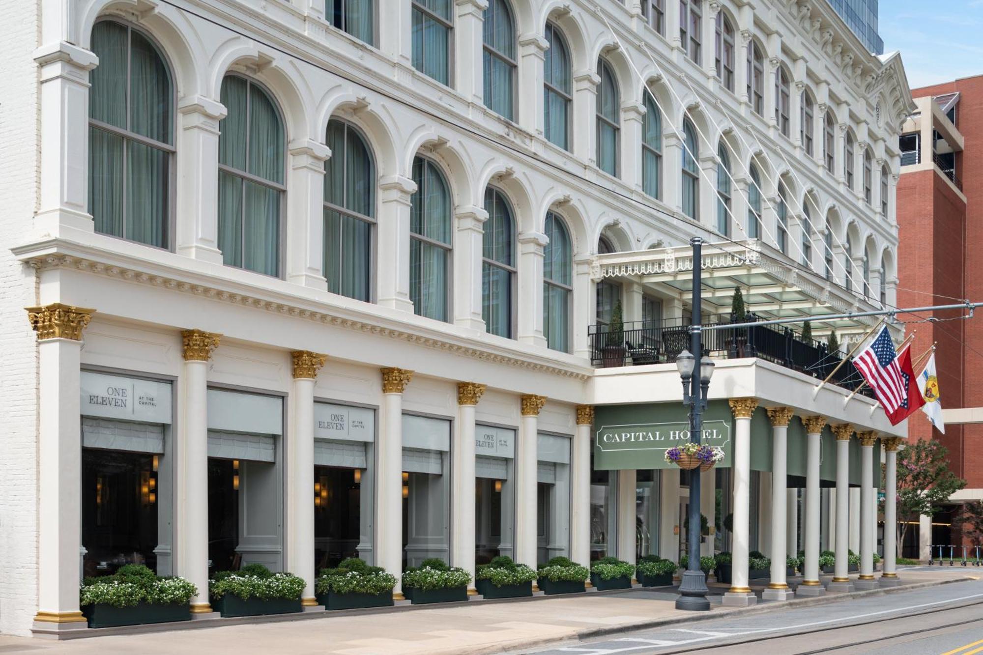 Capital Hotel 小岩城 外观 照片